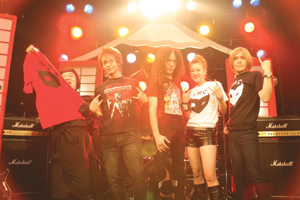 http://www.cospa.com/special/continue/main/0032.jpg