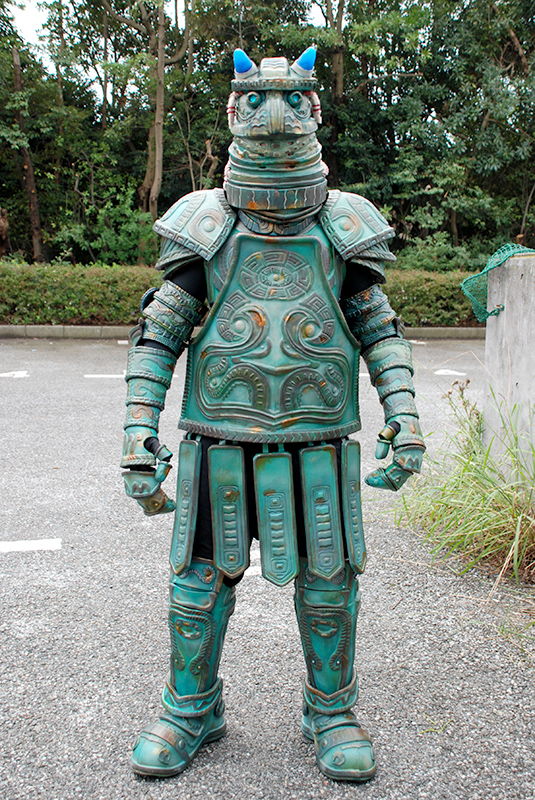 人喰いの大鷲トリコ｜ヨロイ｜TASO