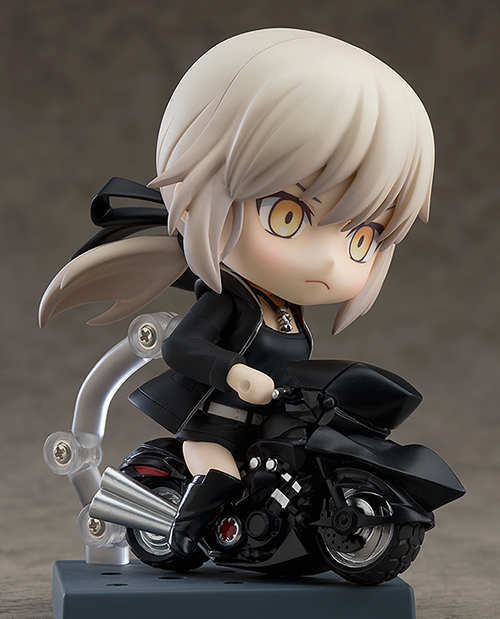 ねんどろいど へたれセイバーオルタ 生暖かい