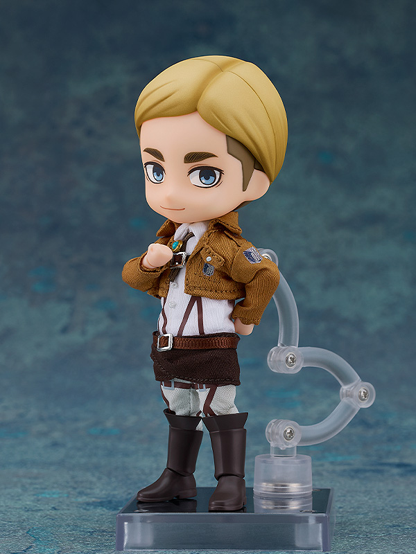 進撃の巨人　エルヴィン・スミス　ねんどろいど