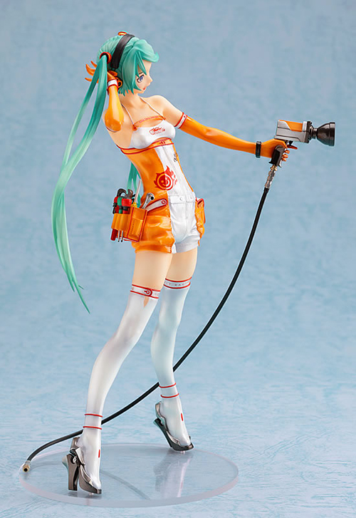 Amazon | RACINGミク 2011ver. (1/8スケール PVC塗装済み完成品