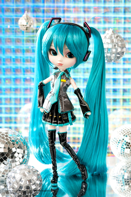 Pullip　ＶＯＣＡＬＯＩＤ・雪ミク g6bh9ryウインドＢＯＸパッケージサイズ