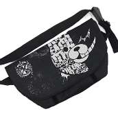 モノクマタイポグラフィー メッセンジャーバッグ